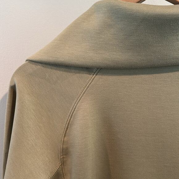 Dear Scarlett Large Sage Green Hamptons Quarter Zip Pullover NWT - Picture 11 of 11